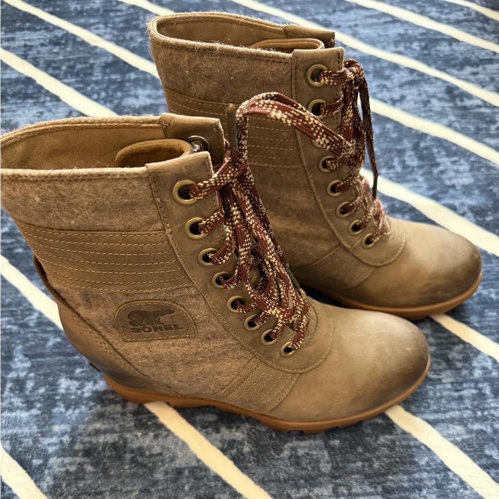Sorel Lace-Up Footwear